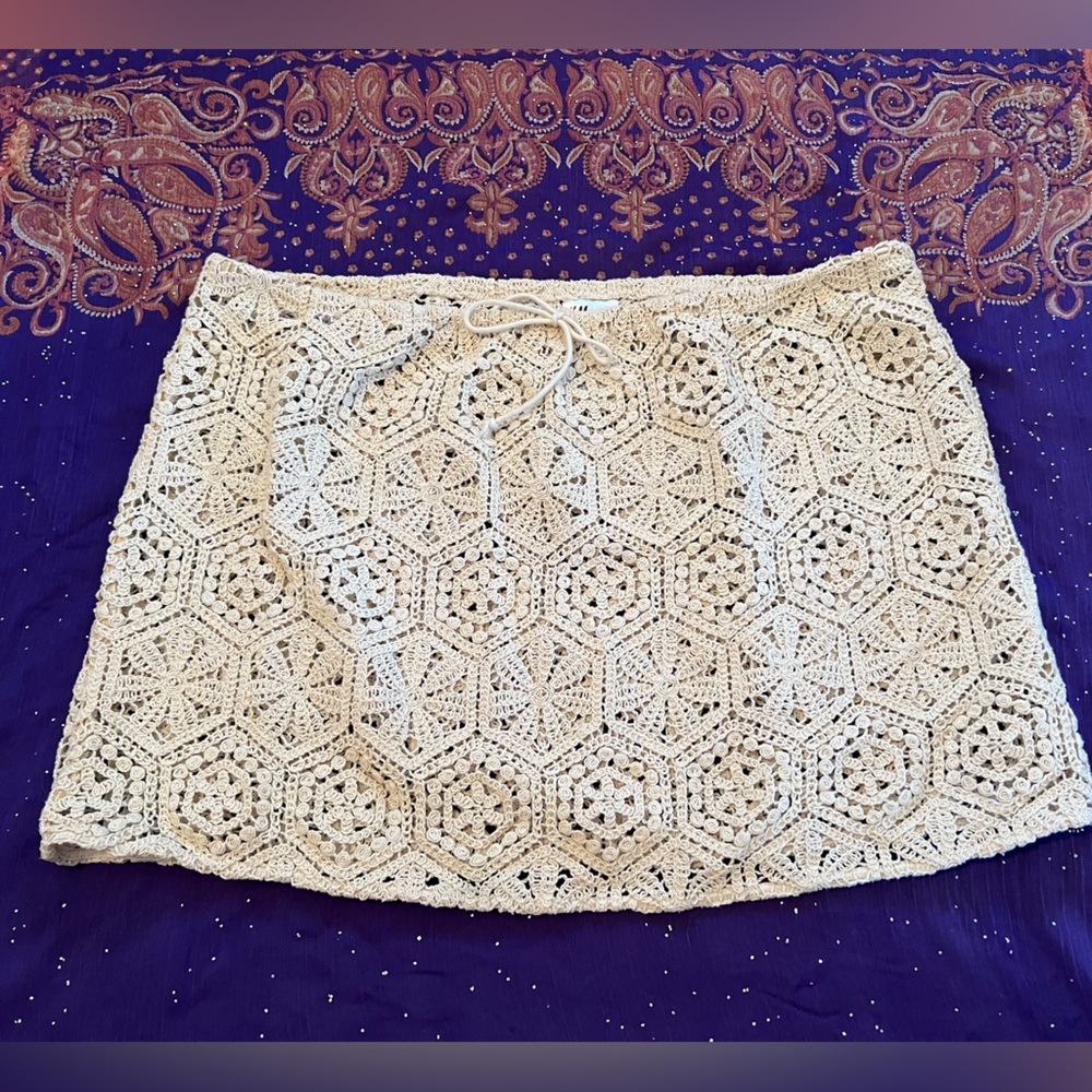 h&m crocheted cream skirt